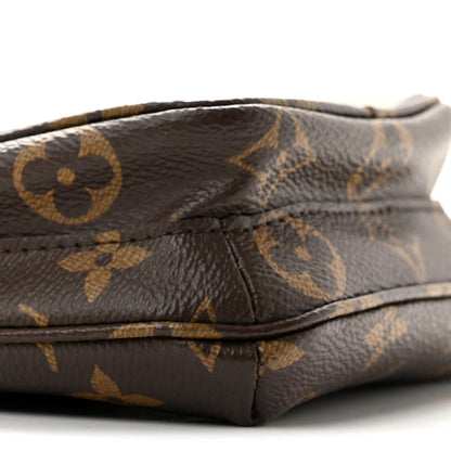 Louis Vuitton Monogram Utility Phone Sleeve 10 of 14