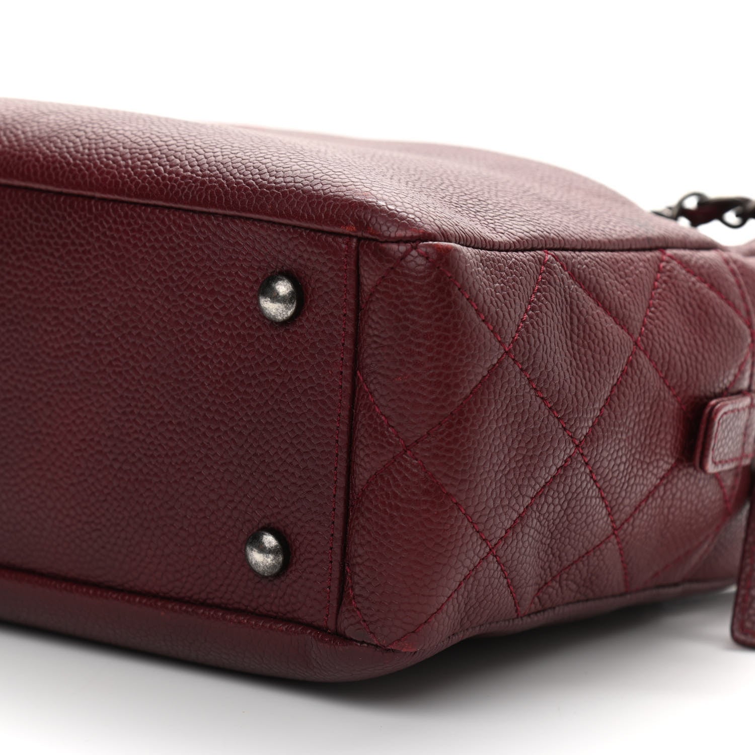 Chanel Caviar Lambskin Quilted Coco Break Camera Case Red 13 of 19