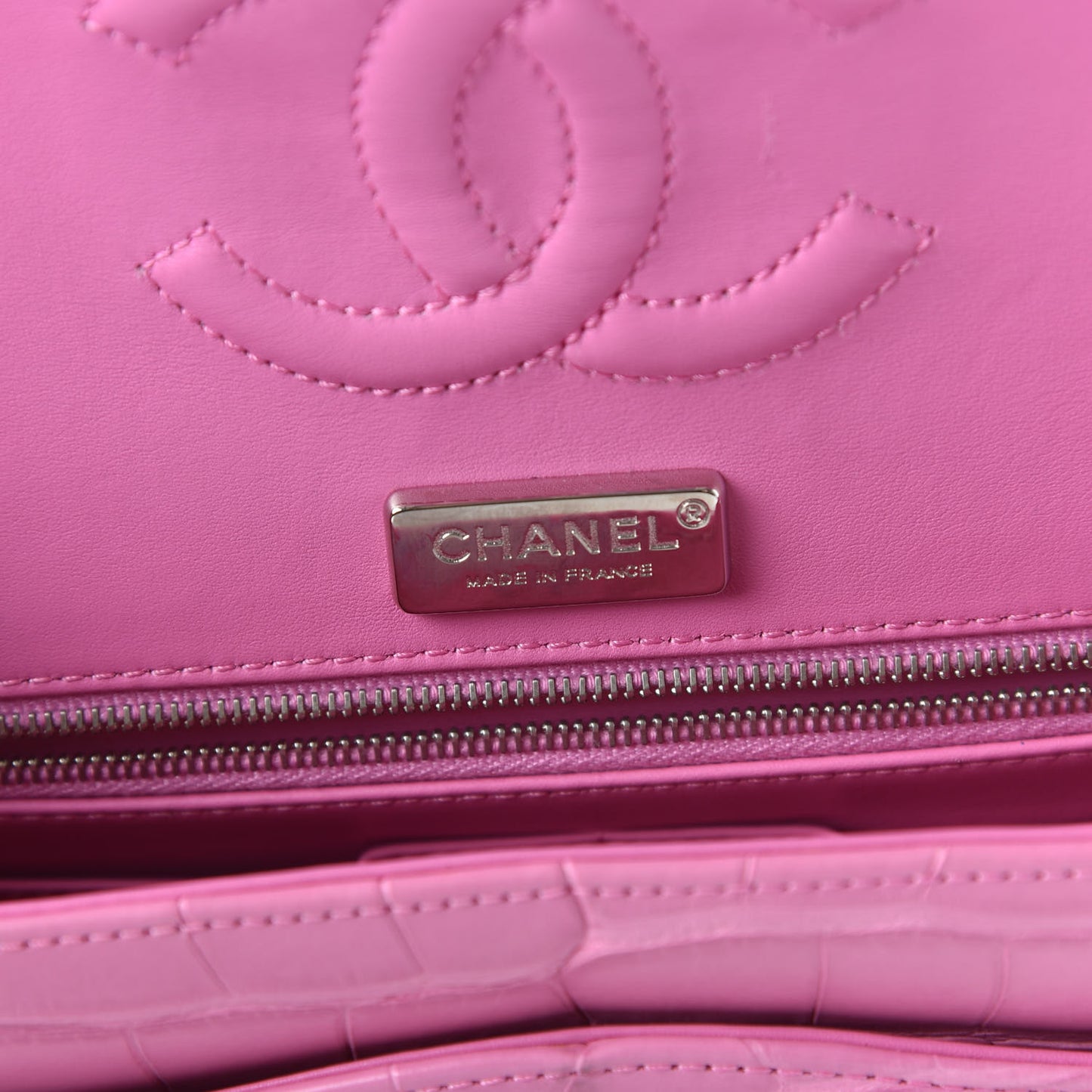 Matte Alligator Medium Double Flap Pink