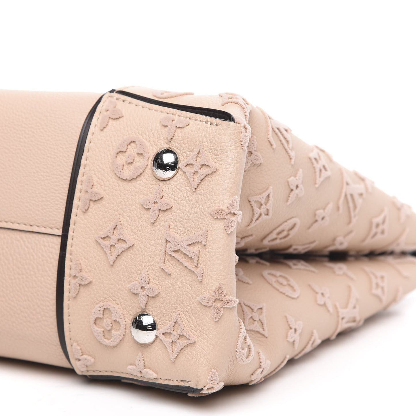 Veau Cachemire Calfskin Tote W PM Petale