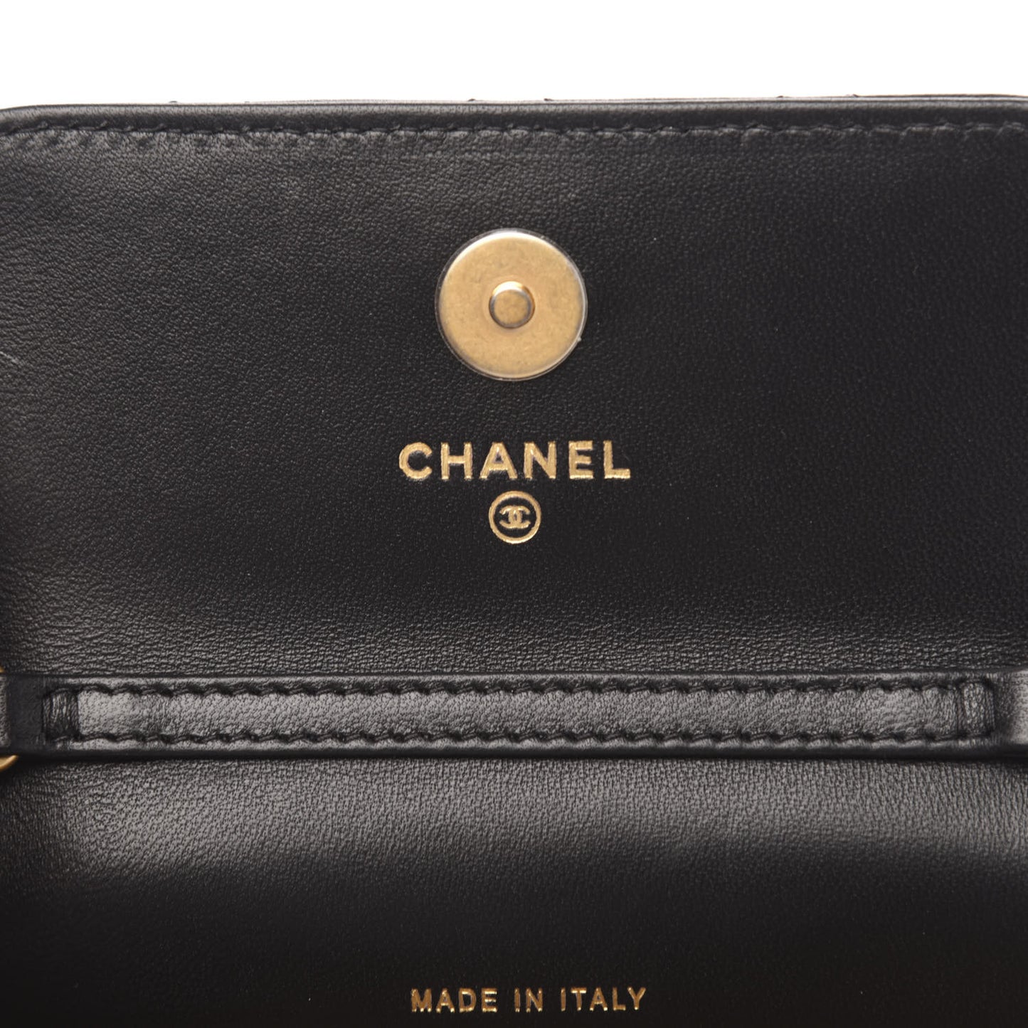 Lambskin Quilted Pearl Crush Clutch With Chain Black