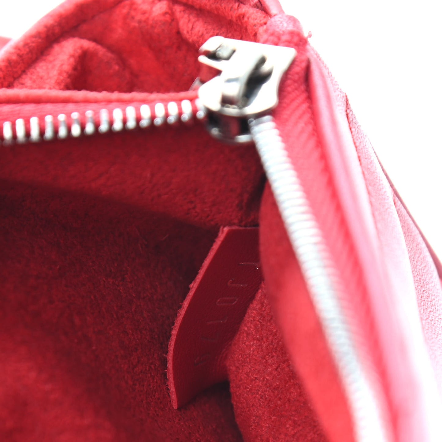 Calfskin New Wave Chain Pochette Scarlet