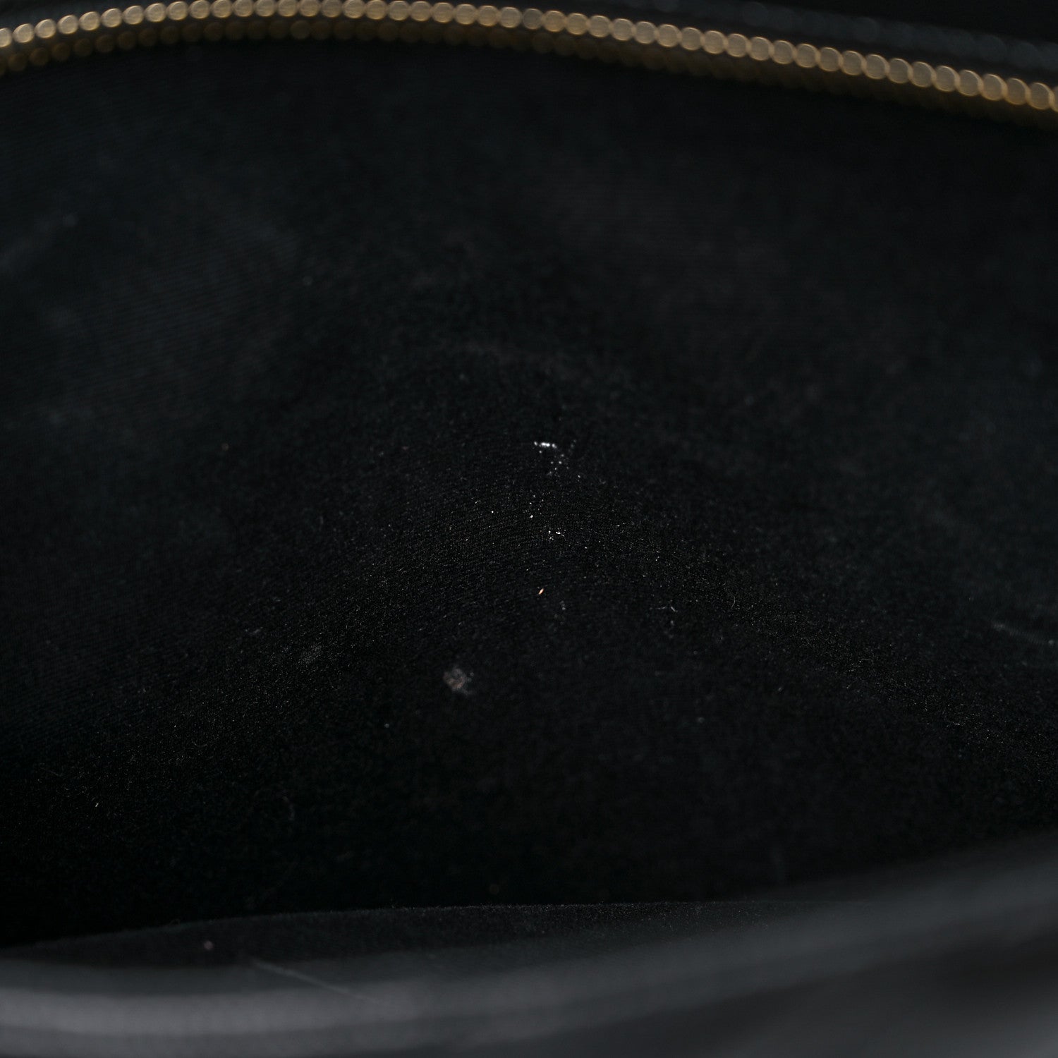 Saint Laurent Grain De Poudre Matelasse Chevron Medium Tribeca Shopping Bag Black 12 of 15