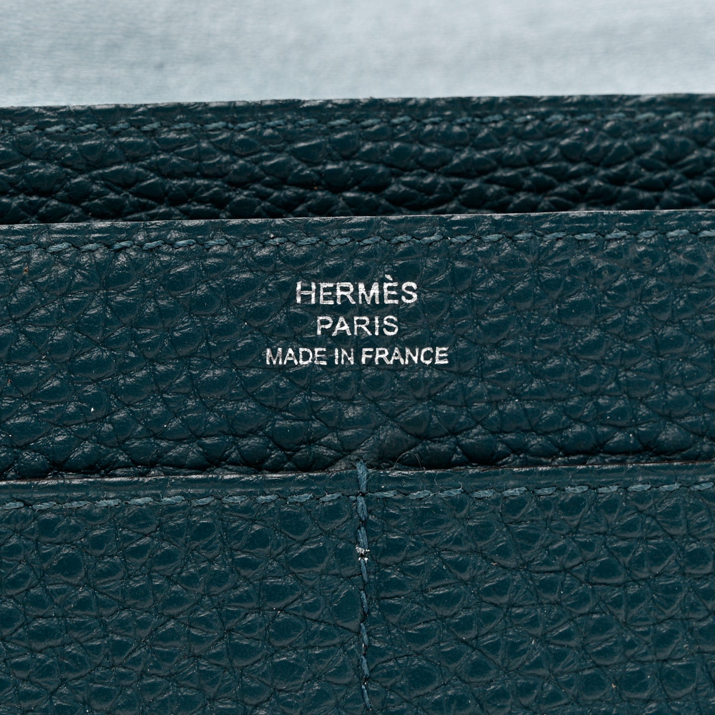 Togo Swift Dogon Duo Wallet Colvert Bleu Atoll