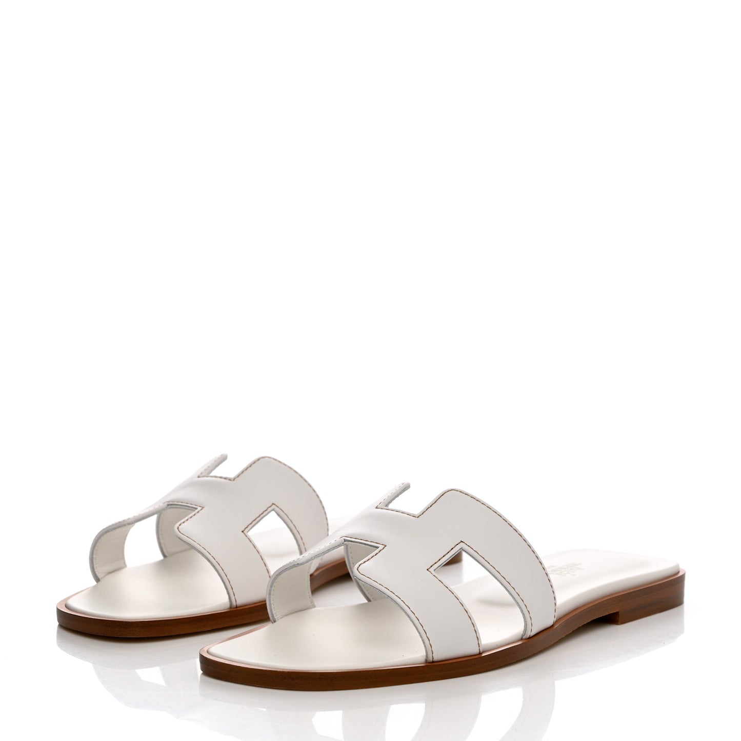 Box Calfskin Oran Sandals 35 White
