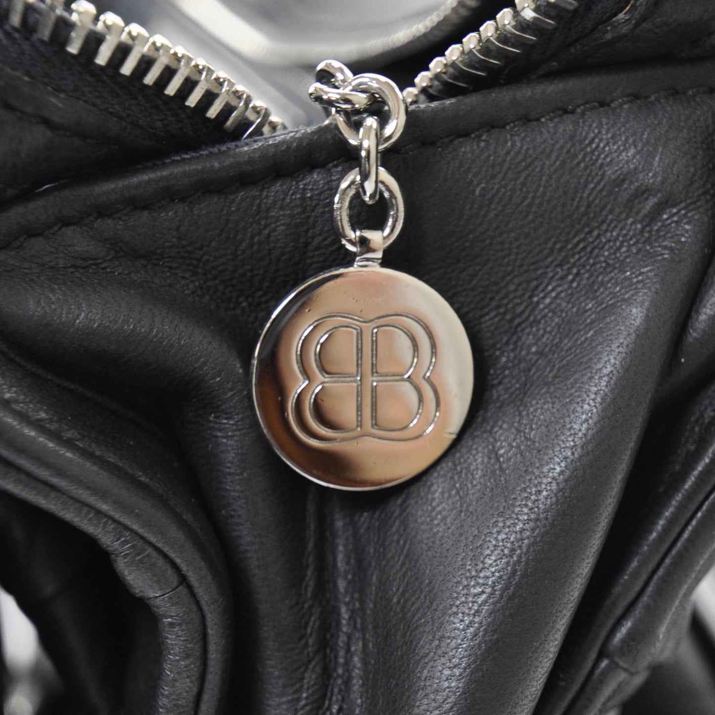 Leather Suede Stingray Cherche Midi Chain Link Bag Black