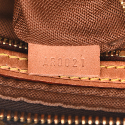 Louis Vuitton Monogram Trotteur 7 of 16