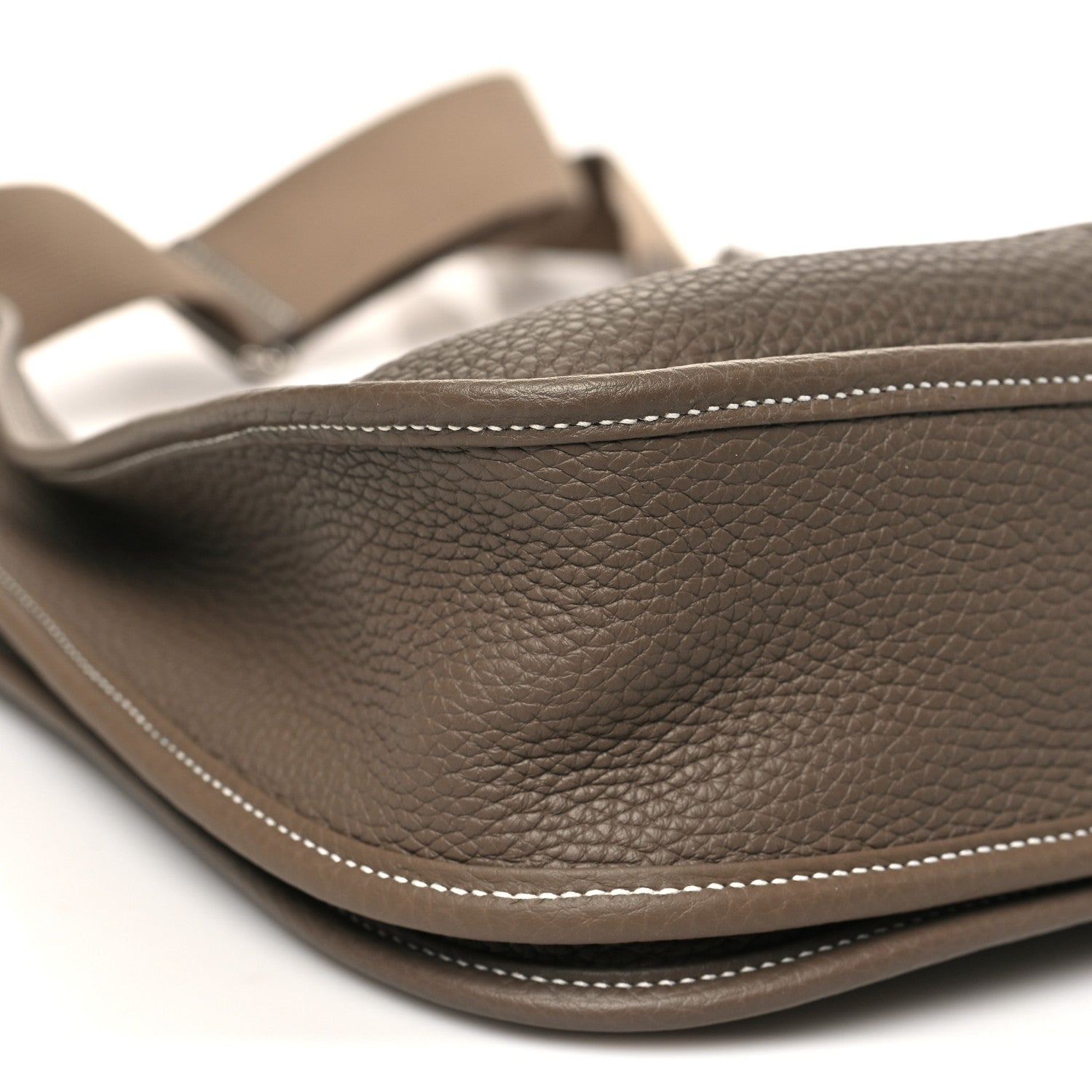 Hermes Taurillon Clemence Evelyne III PM Etoupe 9 of 10