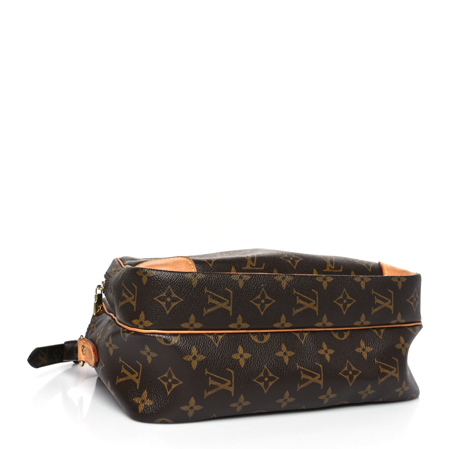 Monogram Nil 28