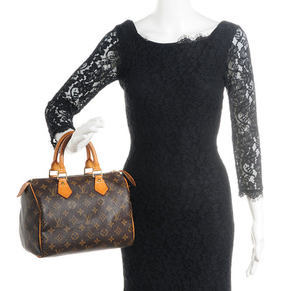 Louis Vuitton Monogram Speedy 25 2 of 7