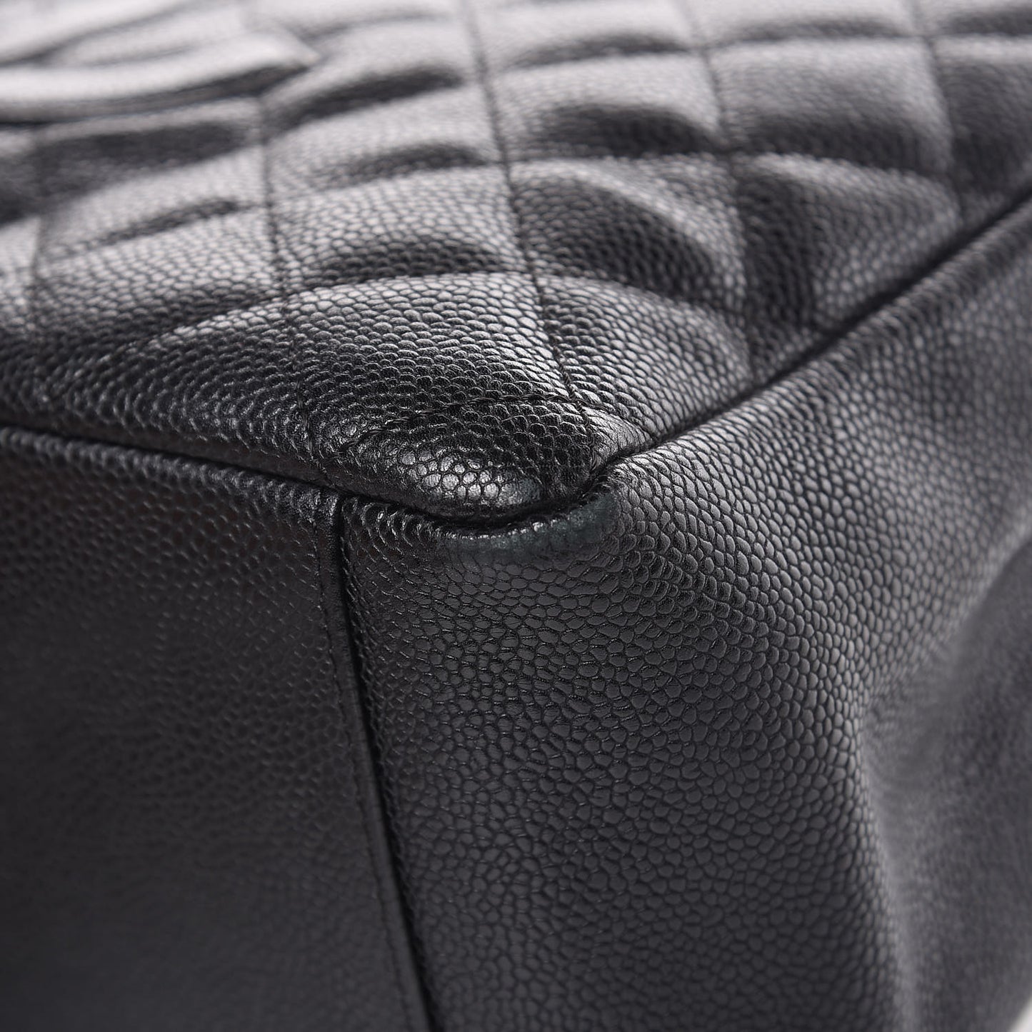 Caviar Quilted Grand Shopping Tote GST Black