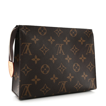 Louis Vuitton Monogram Toiletry Pouch 19 3 of 8