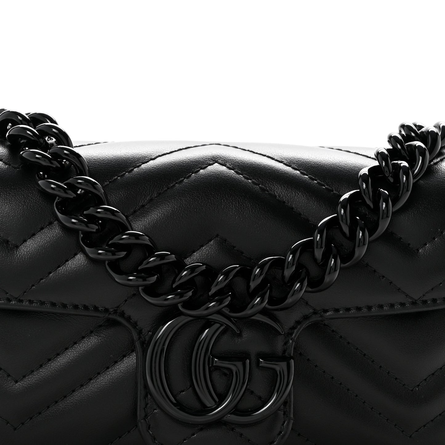 Calfskin Matelasse Monochrome GG Marmont Chain Belt Bag Black