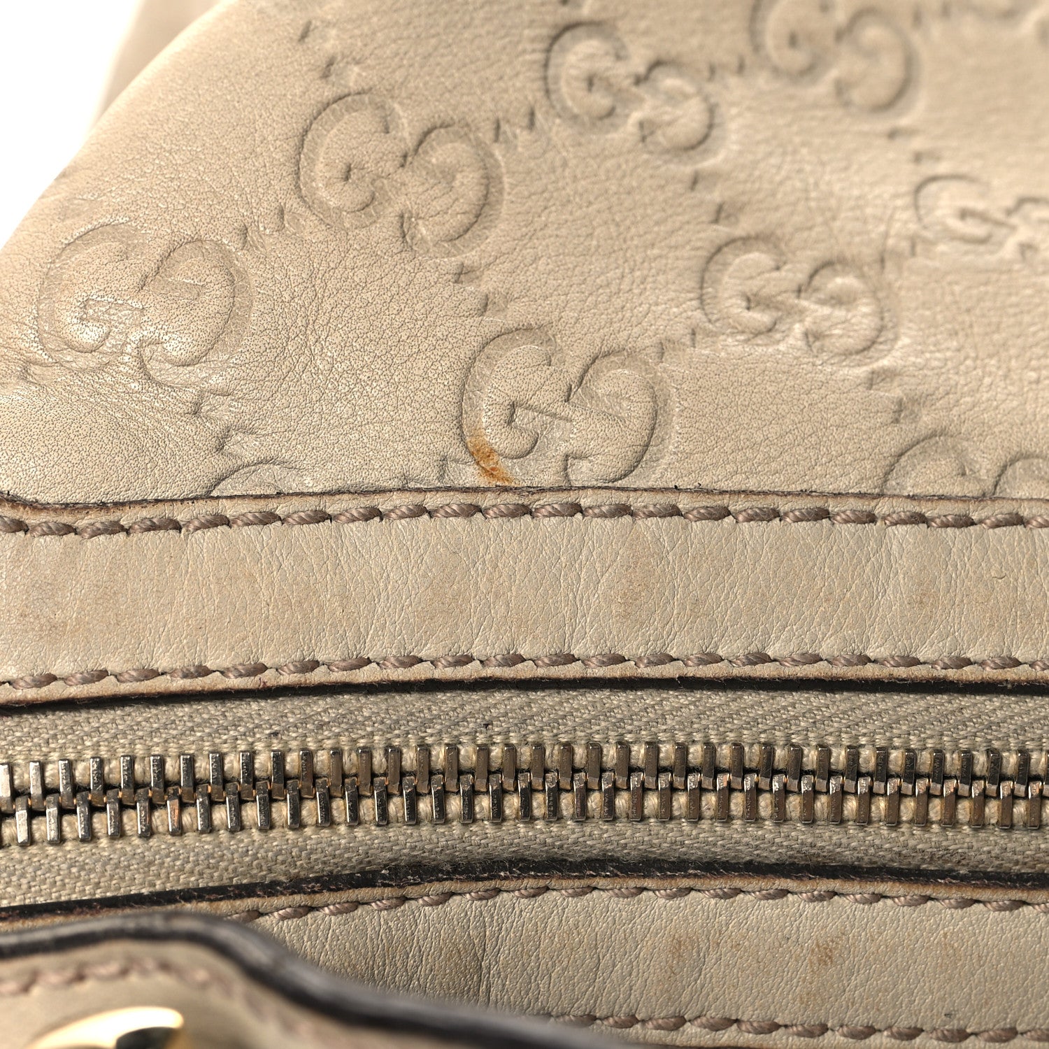 Gucci Guccissima Pelham Medium Hobo Beige 11 of 14