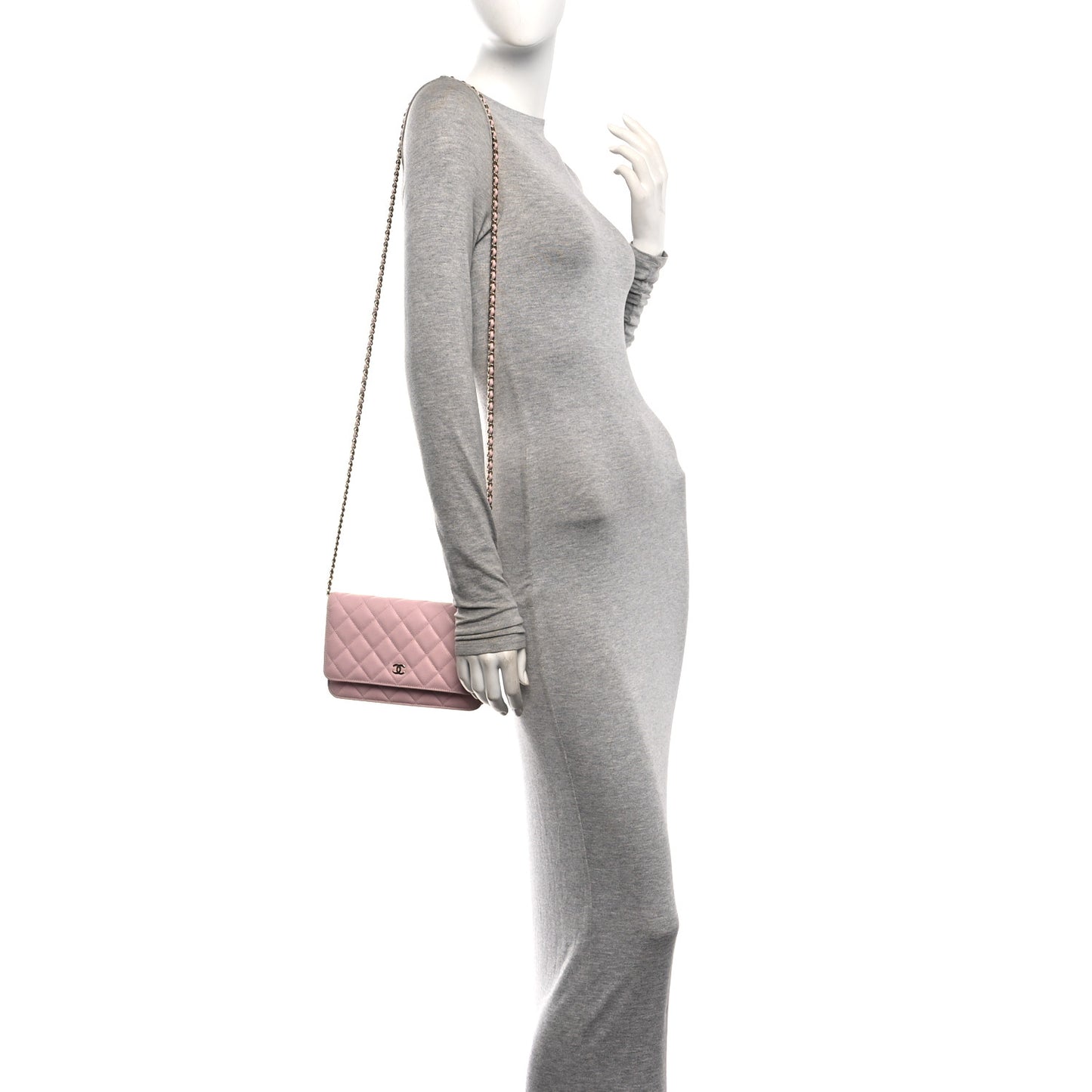 Caviar Quilted Wallet on Chain WOC Light Pink