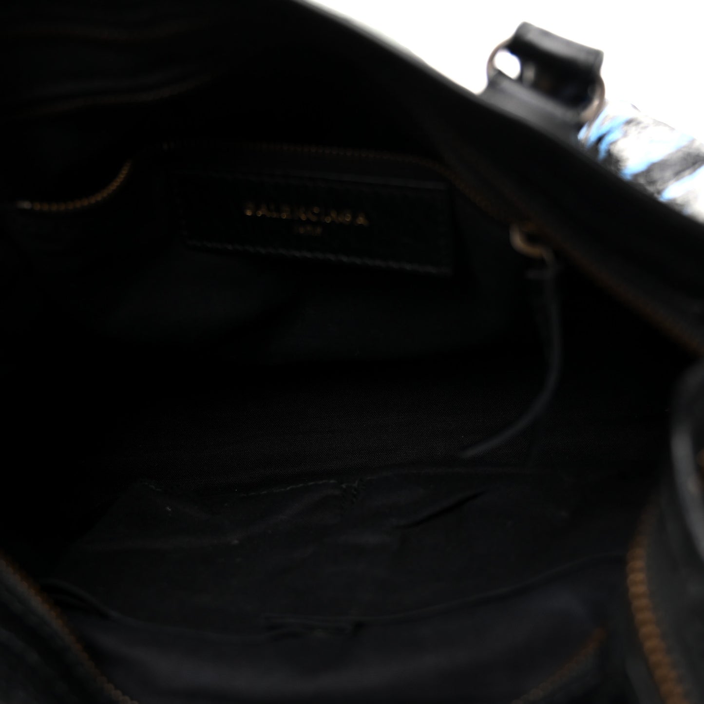 Agneau Graffiti All Over Classic Hardware S City Black Multicolor