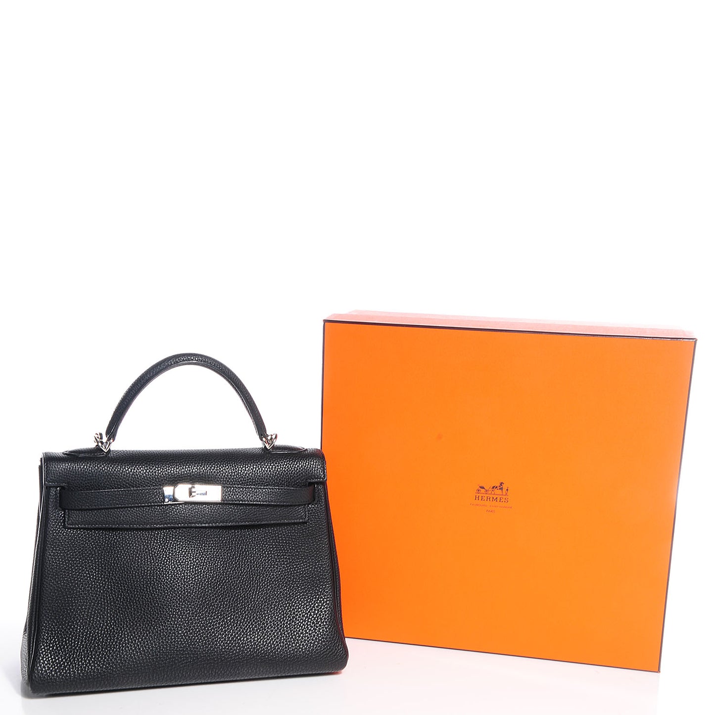 Taurillon Clemence Kelly Retourne 32 Black