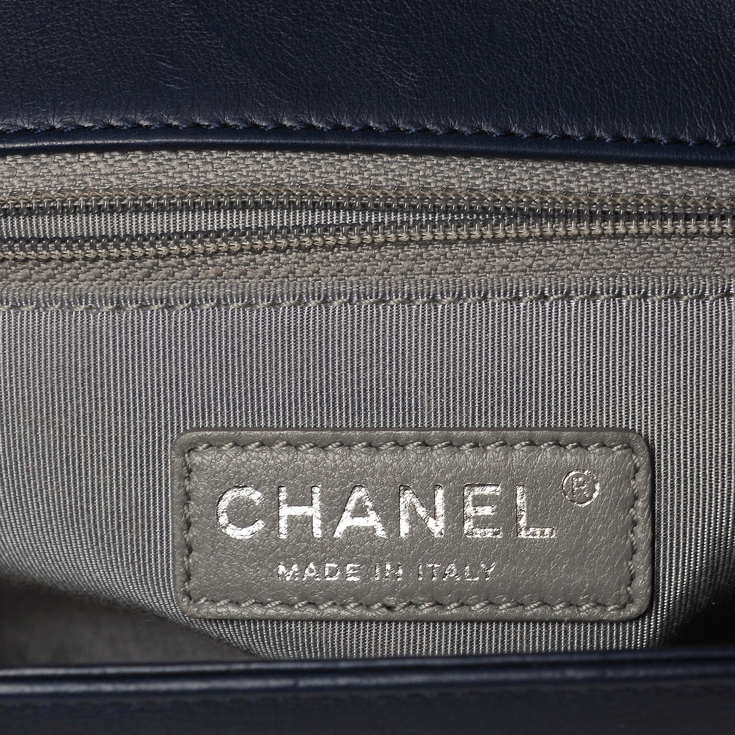 Calfskin Double Stitch New Medium Boy Flap Marine
