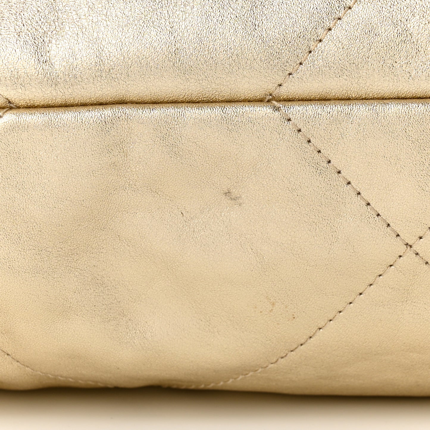 Metallic Calfskin Quilted Small Chanel 22 Light Gold