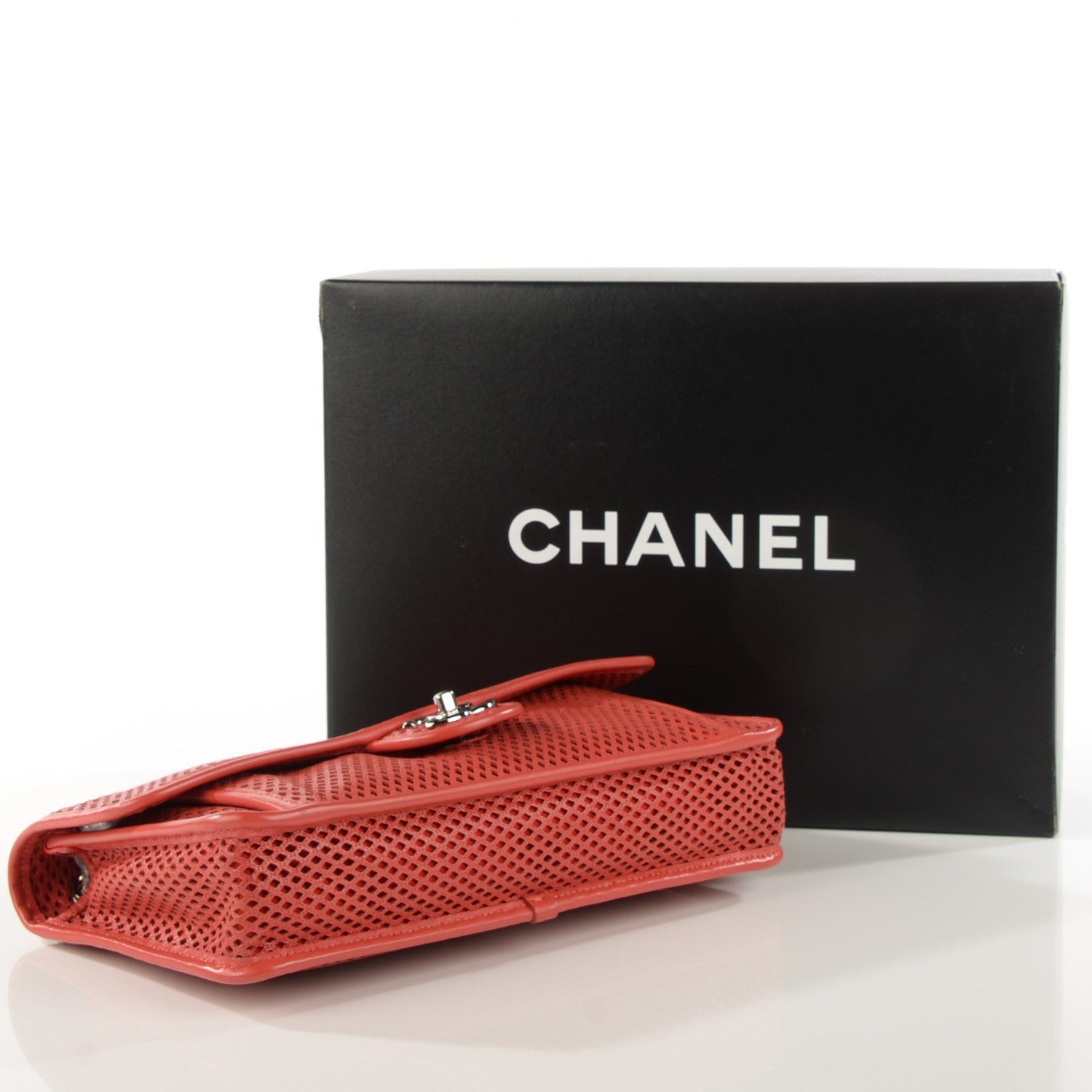 Chanel Perforated Calfskin Up In The Air Flap Red 4 of 9