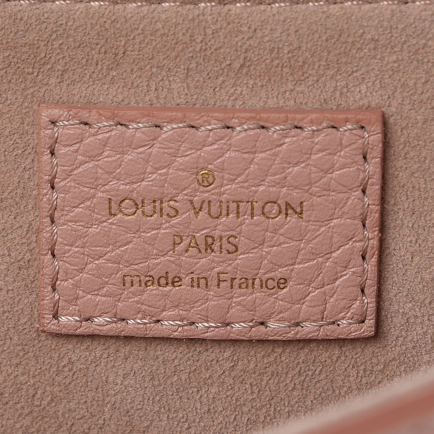 Louis Vuitton Taurillon Volta Magnolia 7 of 14