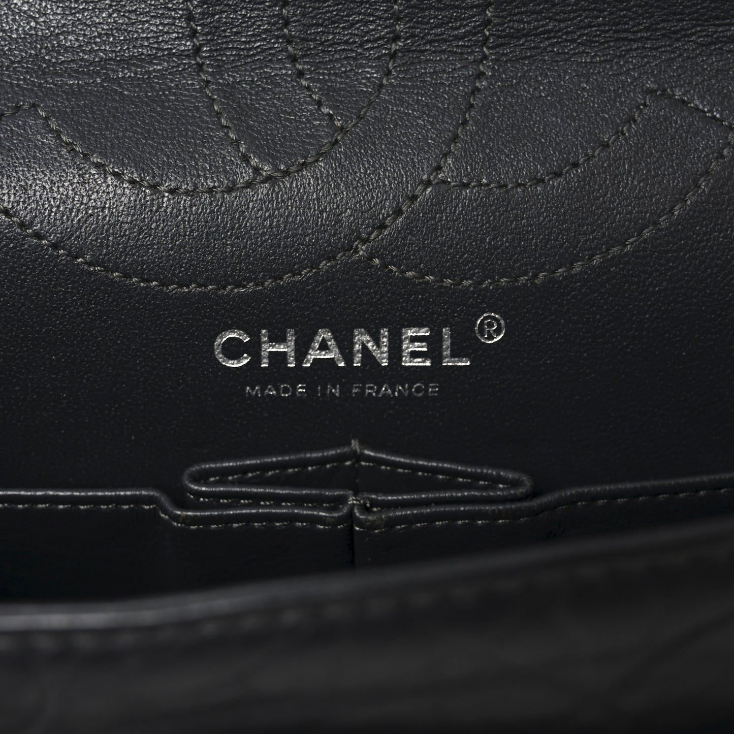 Aged Calfskin Quilted 2.55 Reissue 226 Flap Grey