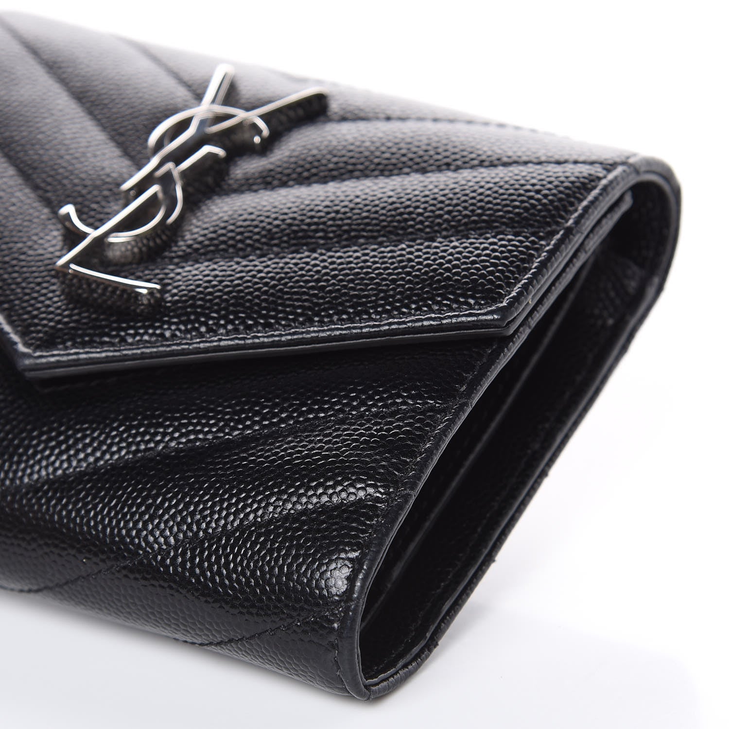 Saint Laurent Grain De Poudre Matelasse Chevron Monogram Compact Tri Fold Wallet Black 9 of 12