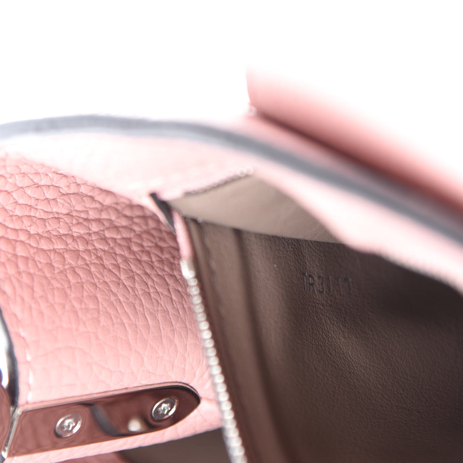 Louis Vuitton Taurillon Capucines BB Magnolia 9 of 10