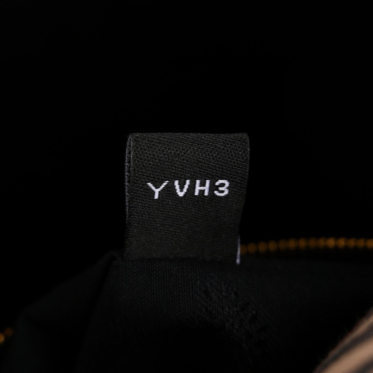 Calfskin Canvas Print Small Iris Tote Crimson