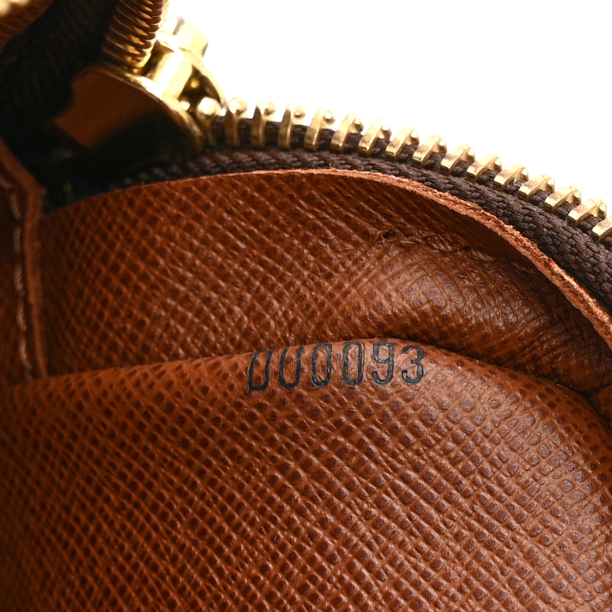 Monogram Pochette Marly Bandouliere
