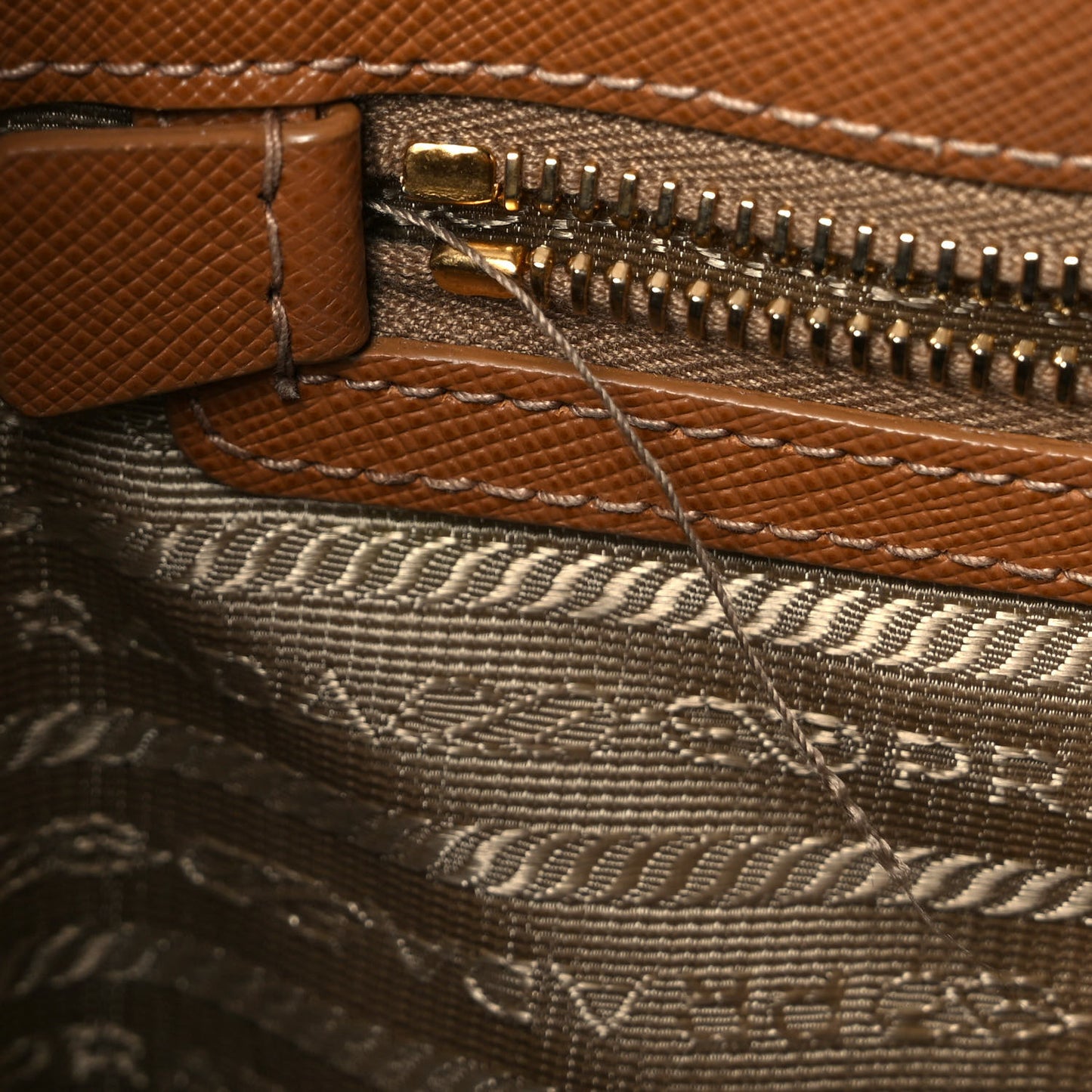 Saffiano Lux Large Tote Caramel