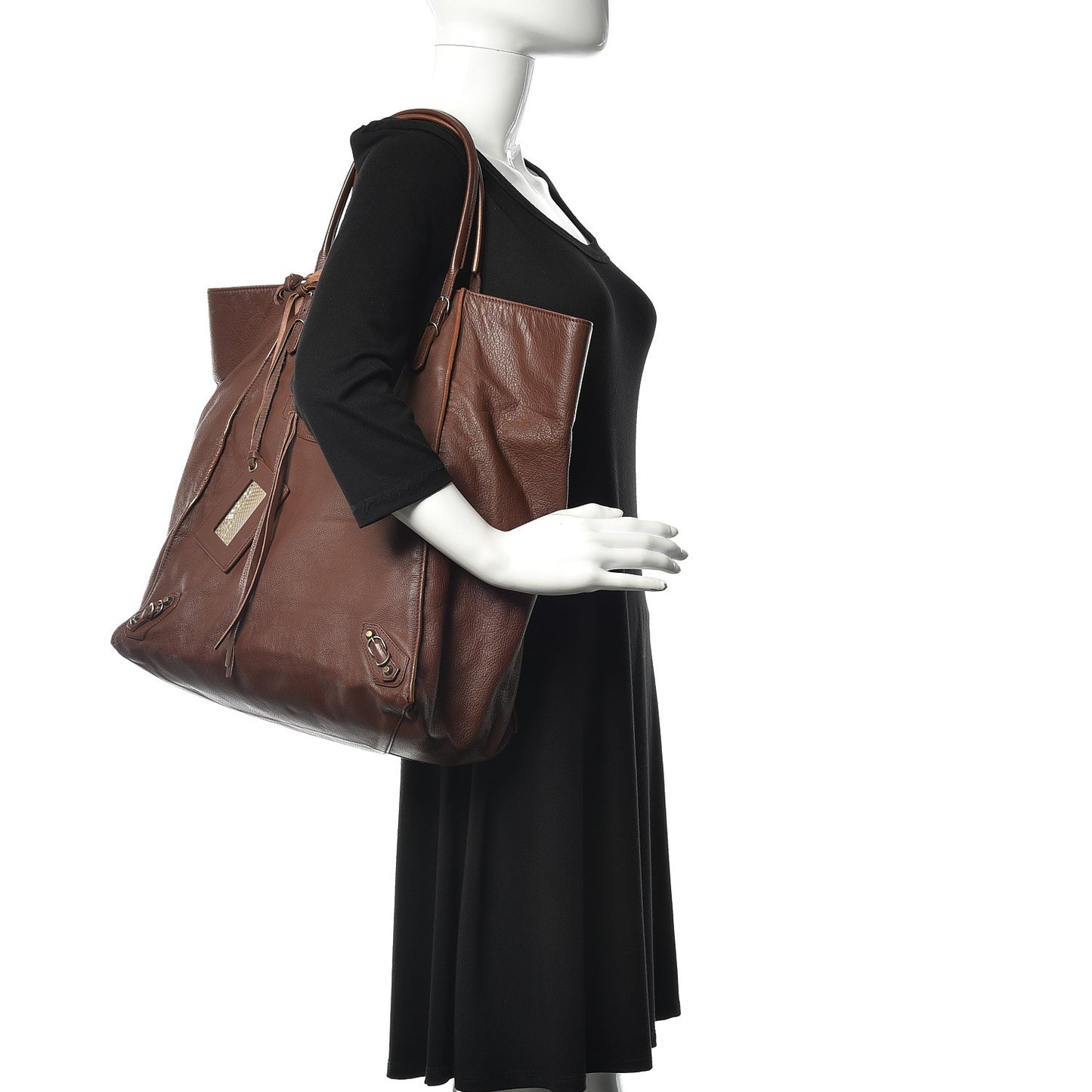 Veau Papier Basket Tote Castagna