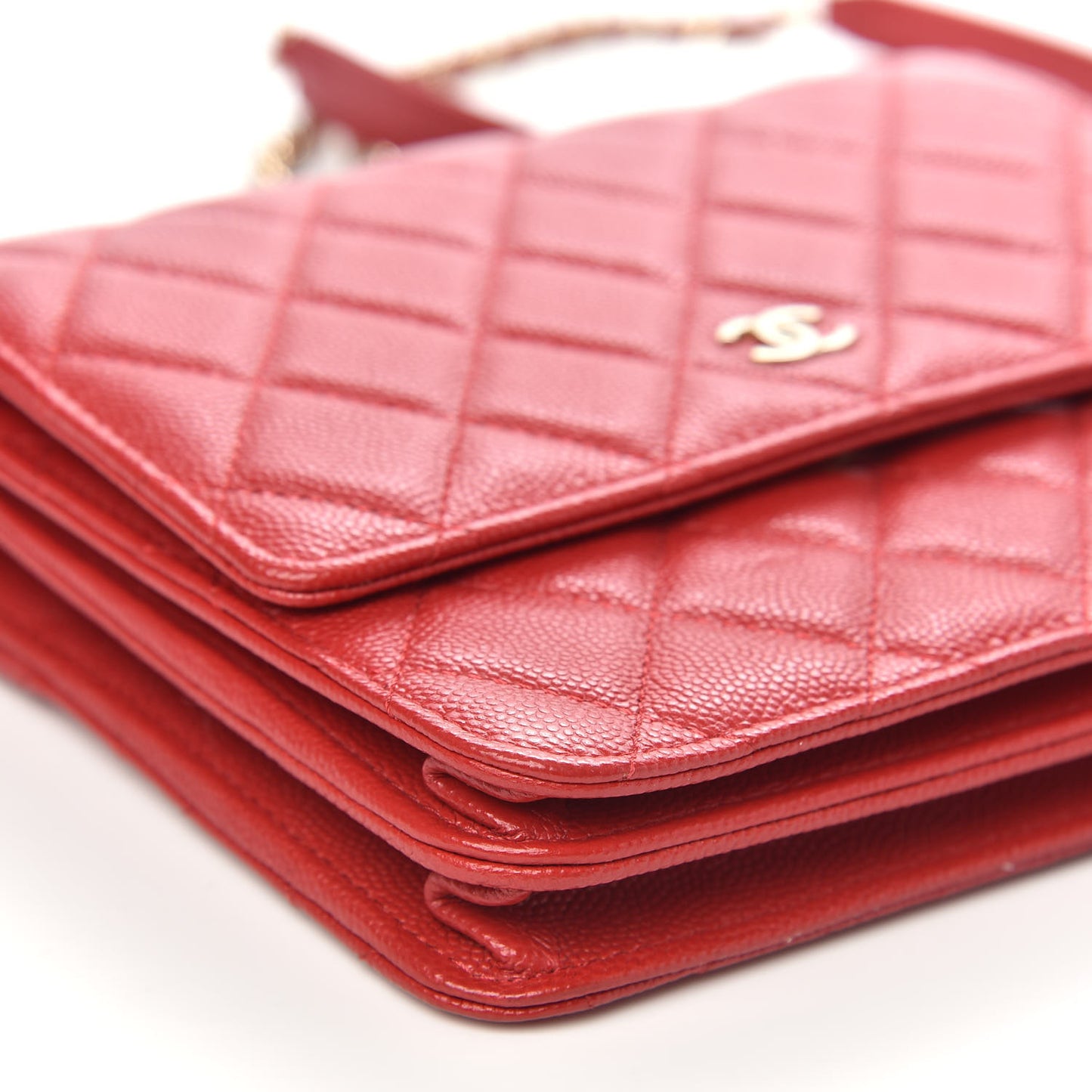 Caviar Quilted Square Wallet On Chain WOC Red