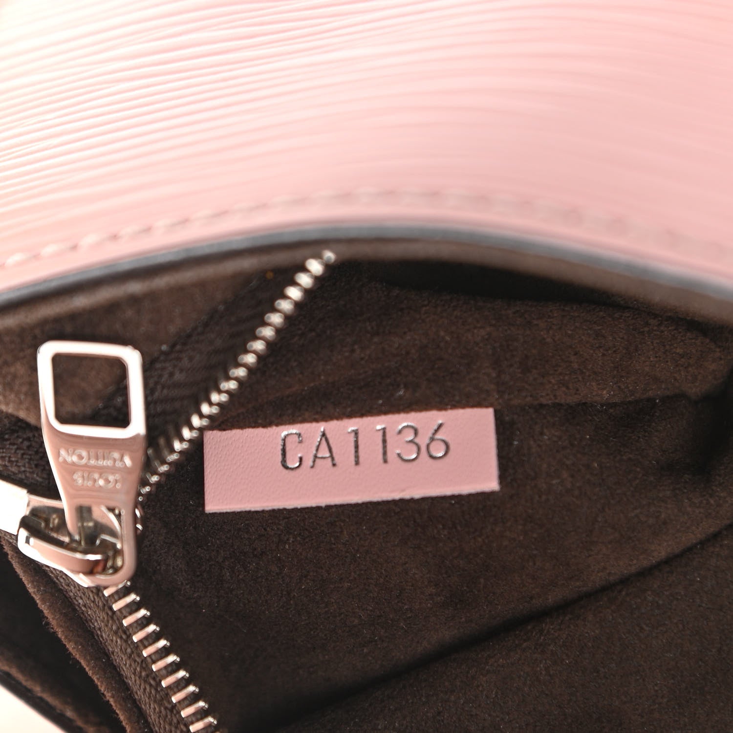 Louis Vuitton Epi Cluny BB Rose Ballerine 7 of 10