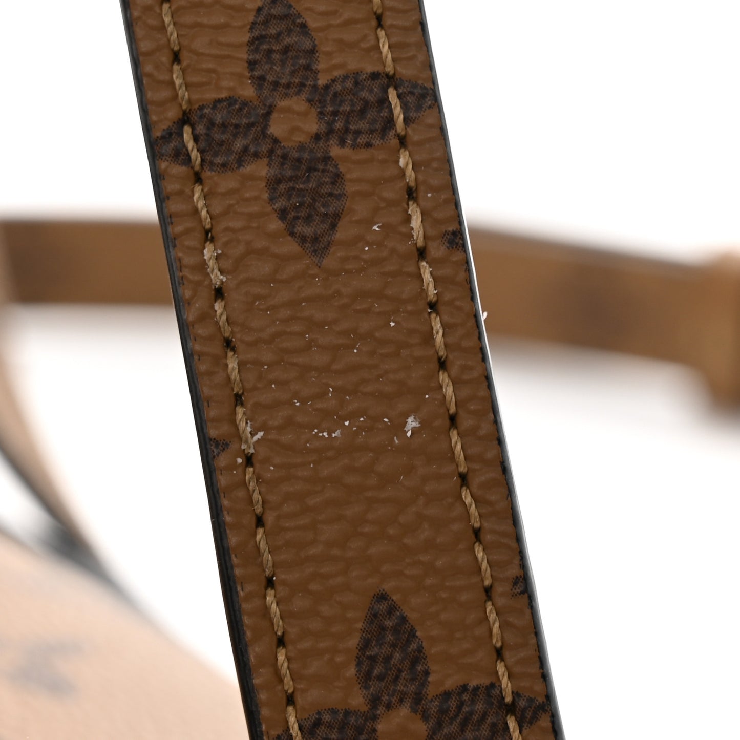 Reverse Monogram Pochette Metis