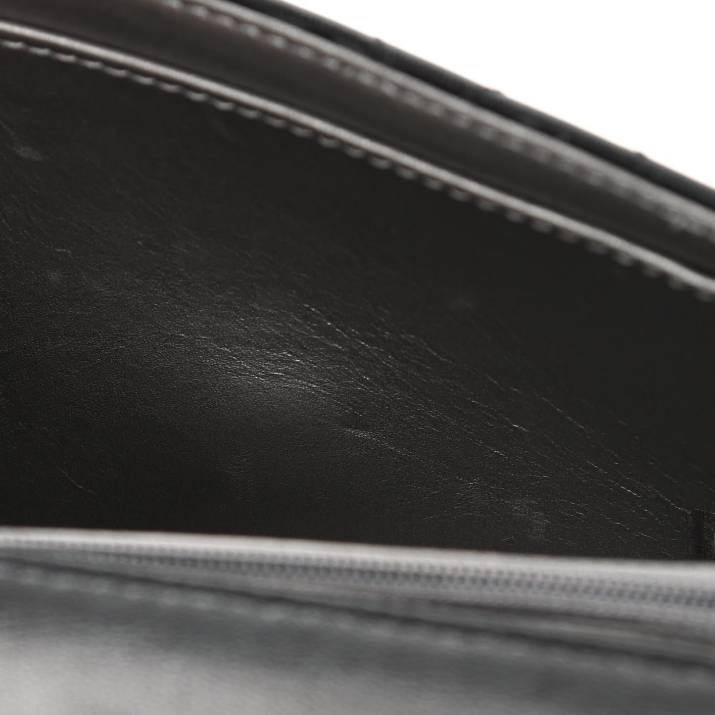 Goatskin Quilted Logo Small Chic Flap Black