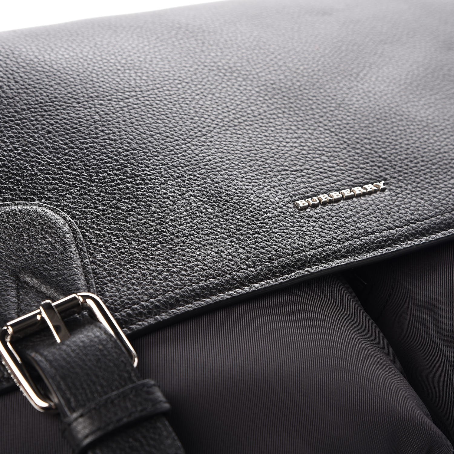 Burberry Grainy Calfskin Medium Wilbury Messenger Black 9 of 9