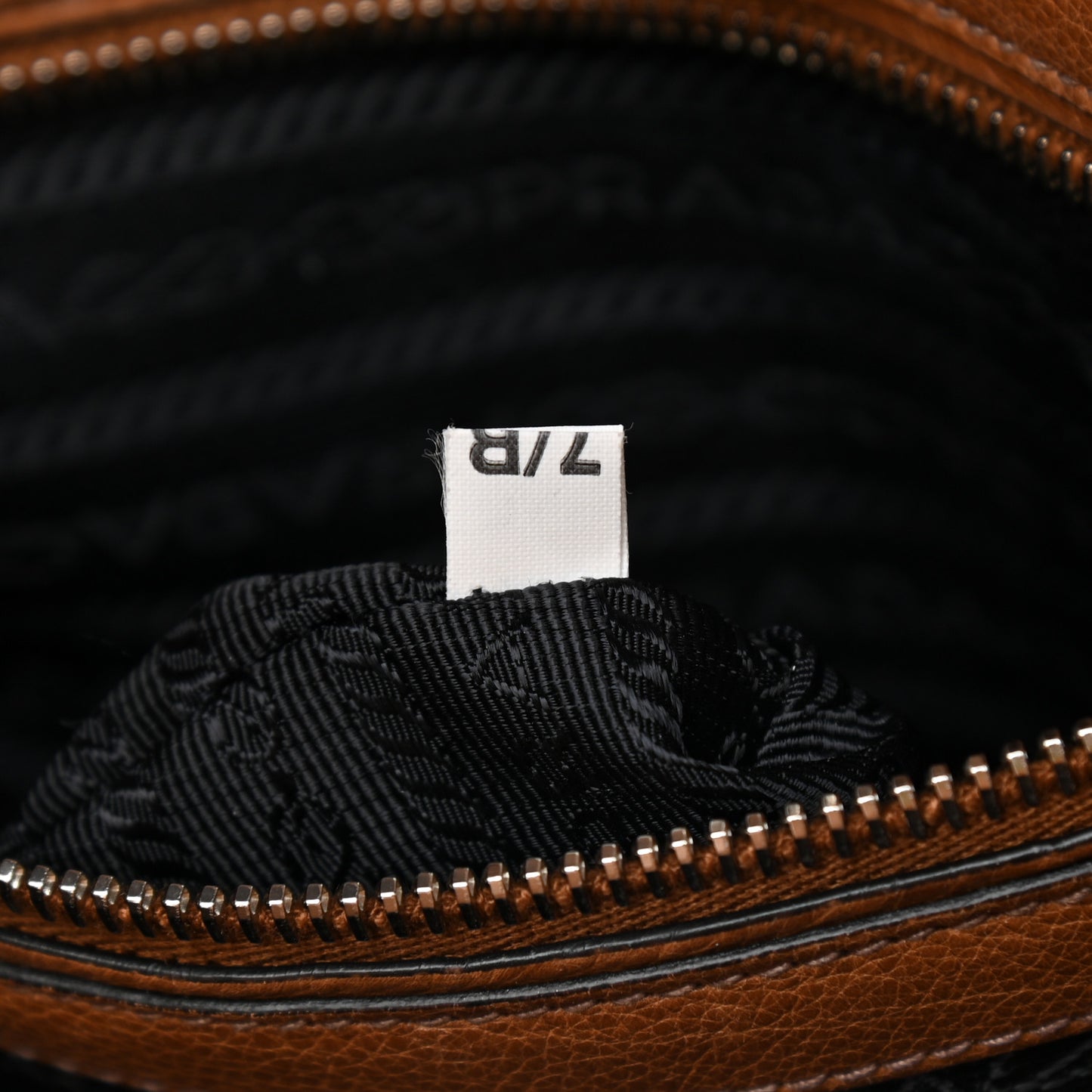 Glace Calf Twin Pocket Tote Cannella