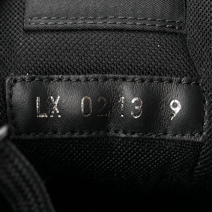 Louis Vuitton Suede Mens LV Trainer Sneakers 9 Black 9 of 10