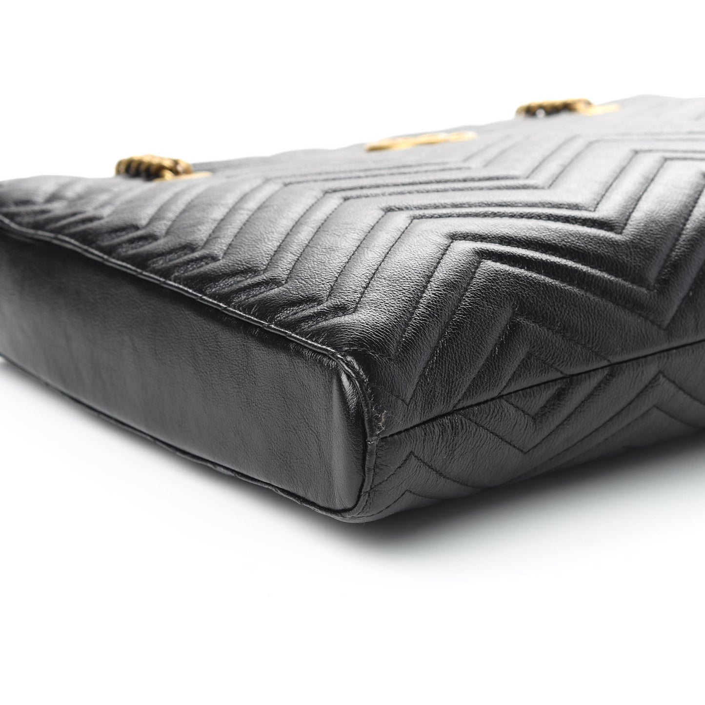 Vintage Calfskin Matelasse Medium GG Marmont Slim Tote Black