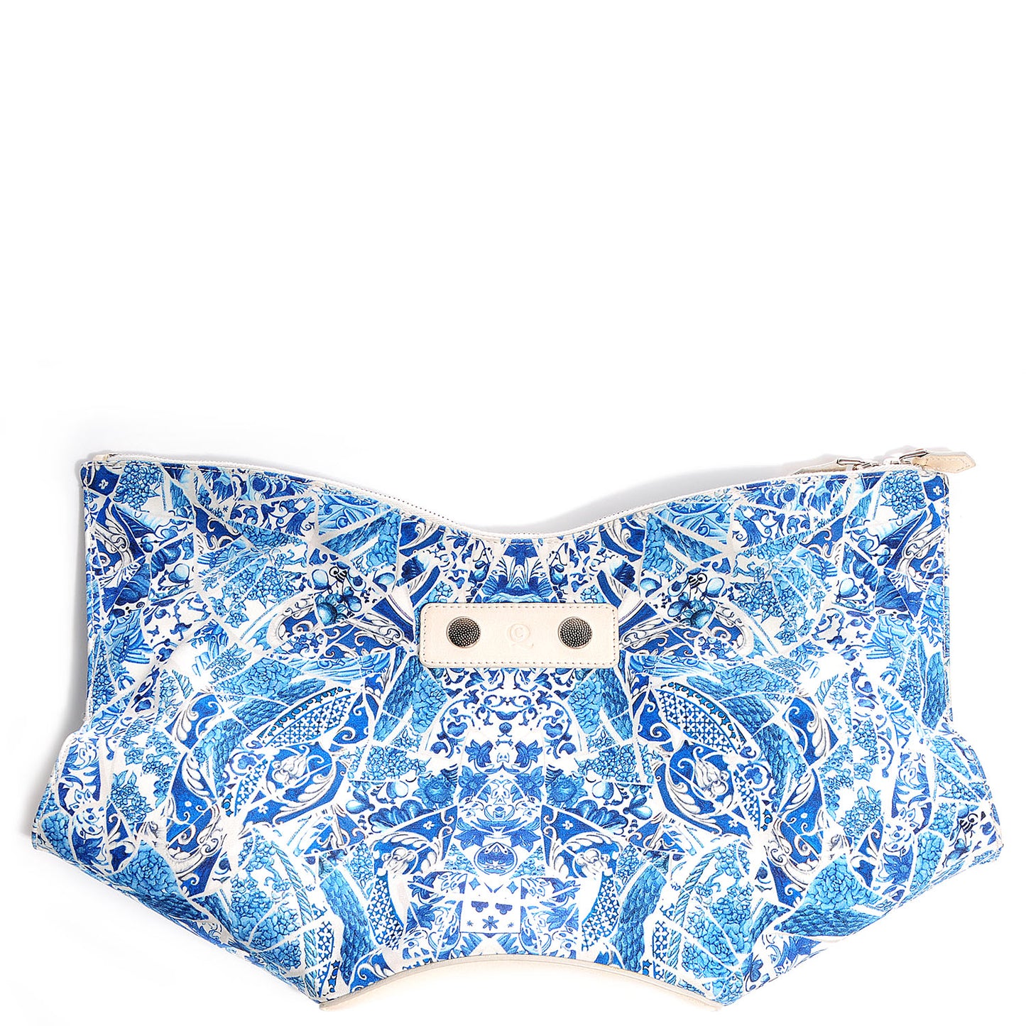 Silk De Manta Porcelain Clutch