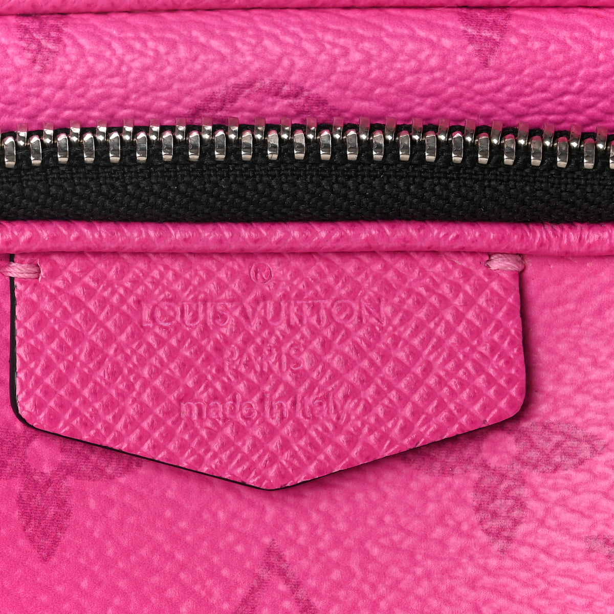 Louis Vuitton Taigarama Outdoor Pouch Fuchsia 6 of 9