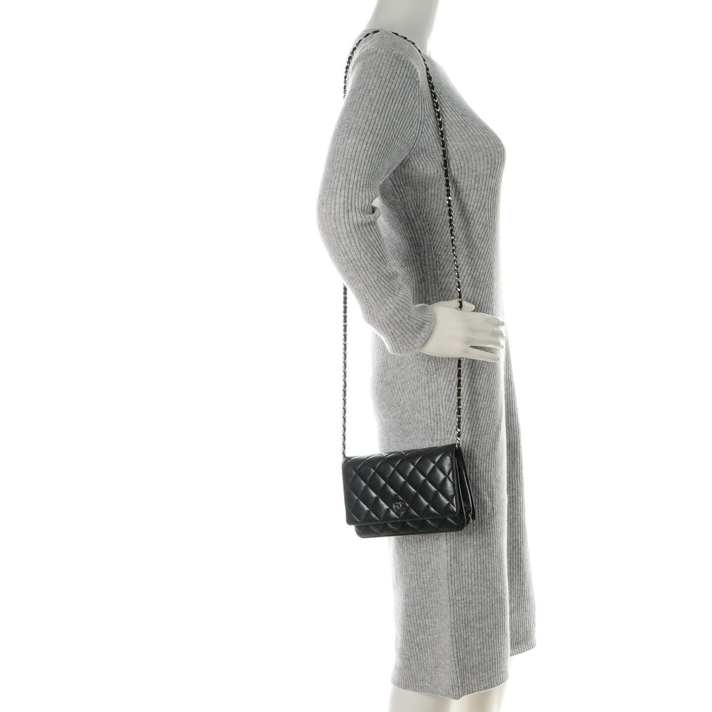 Lambskin Quilted Wallet On Chain WOC Black