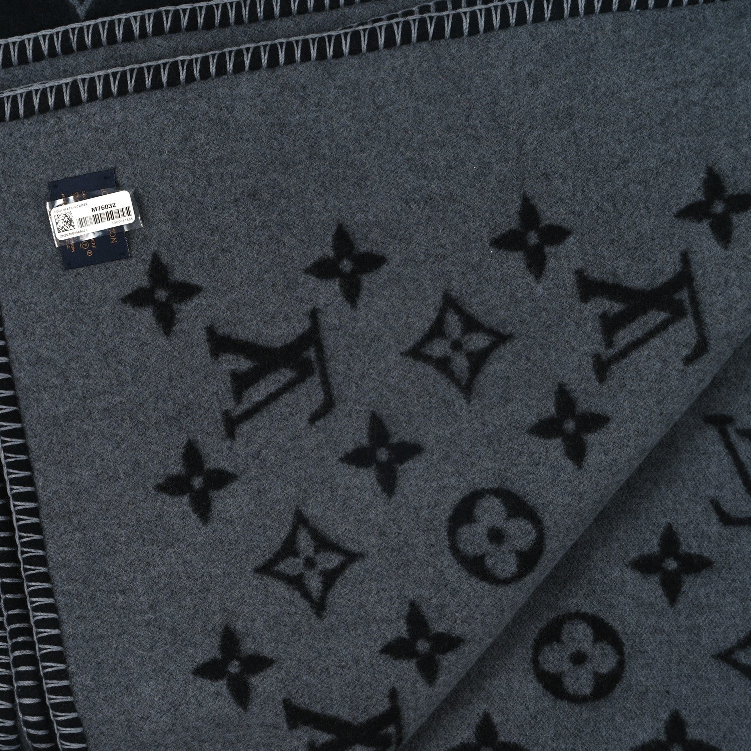 Louis Vuitton Wool Monogram Eclipse Blanket 3 of 3