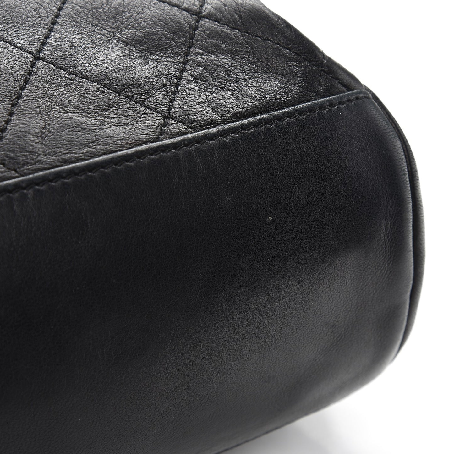 Lambskin Quilted New Lock Flap Black