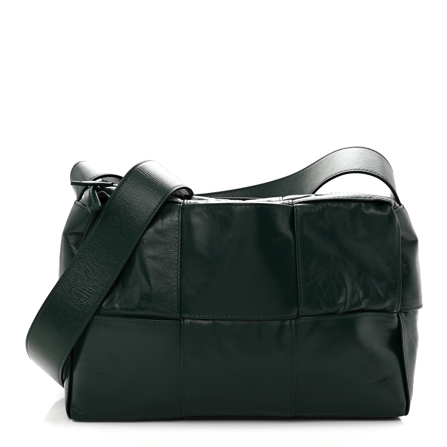 Paper Calfskin Maxi Intreccio Medium Arco Camera Bag Emerald Green