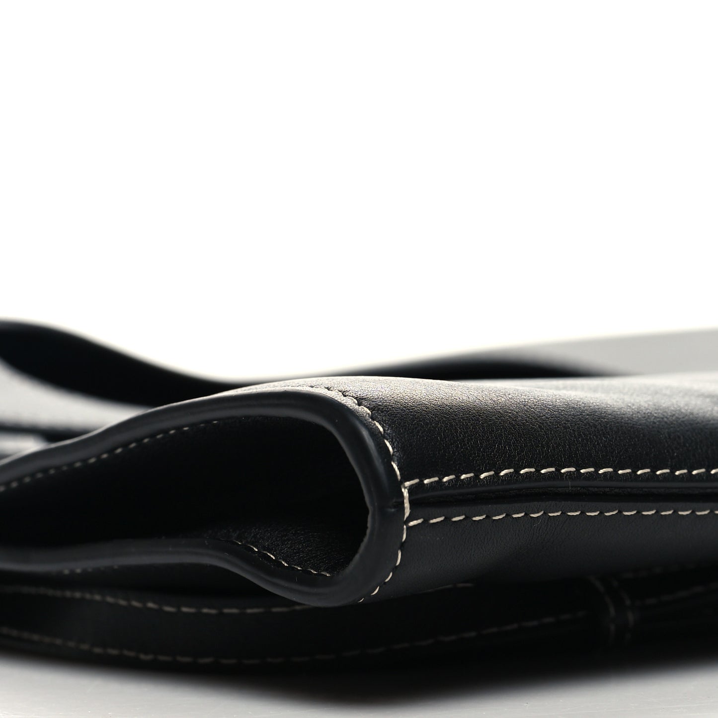 Medium Pocket Flat Tote Black