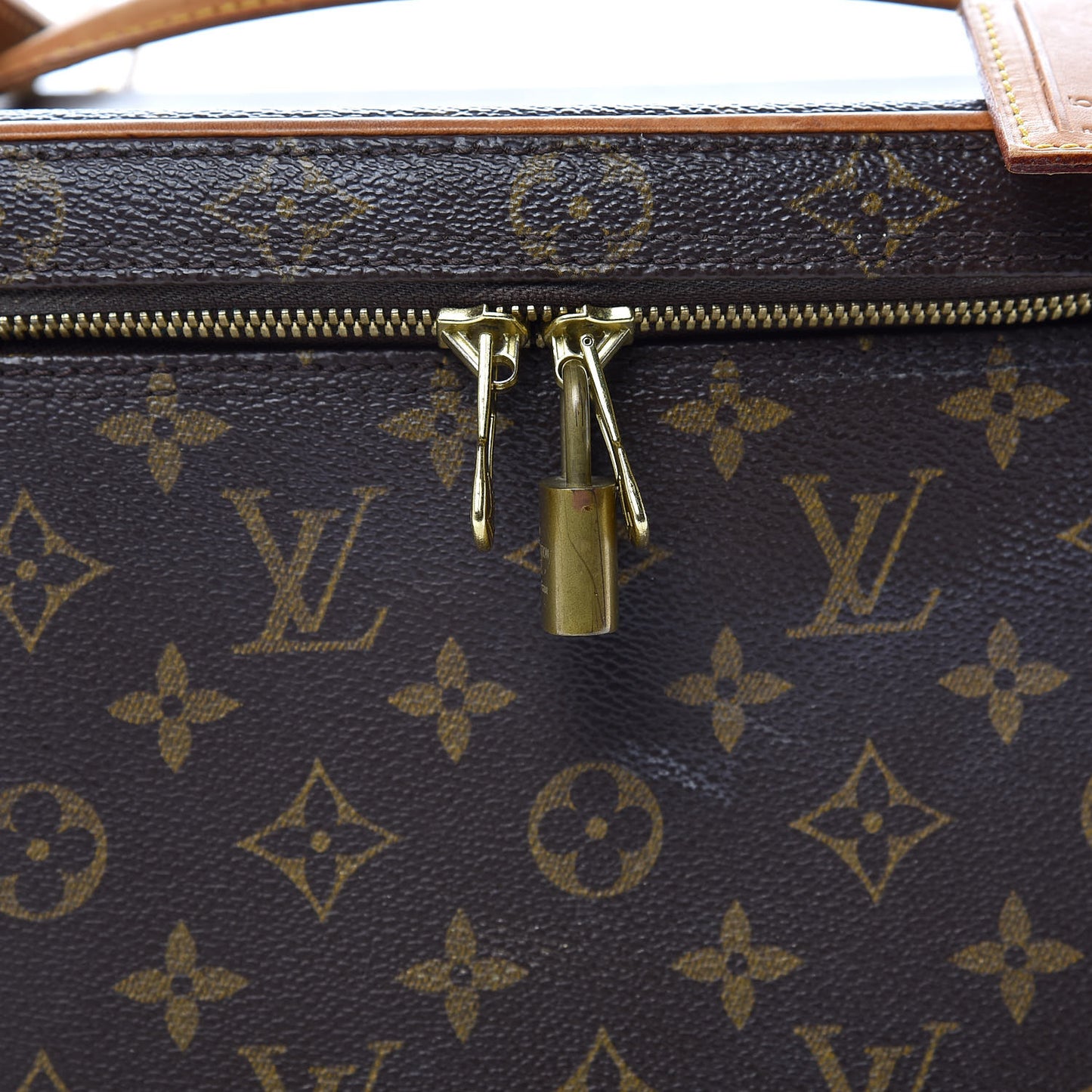 Monogram Nice