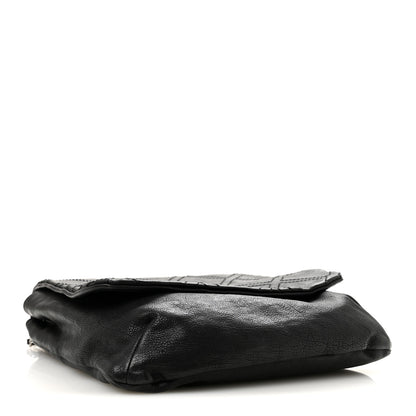 Chanel Calfskin Diamond Stitch Large Messenger Black 4 of 15
