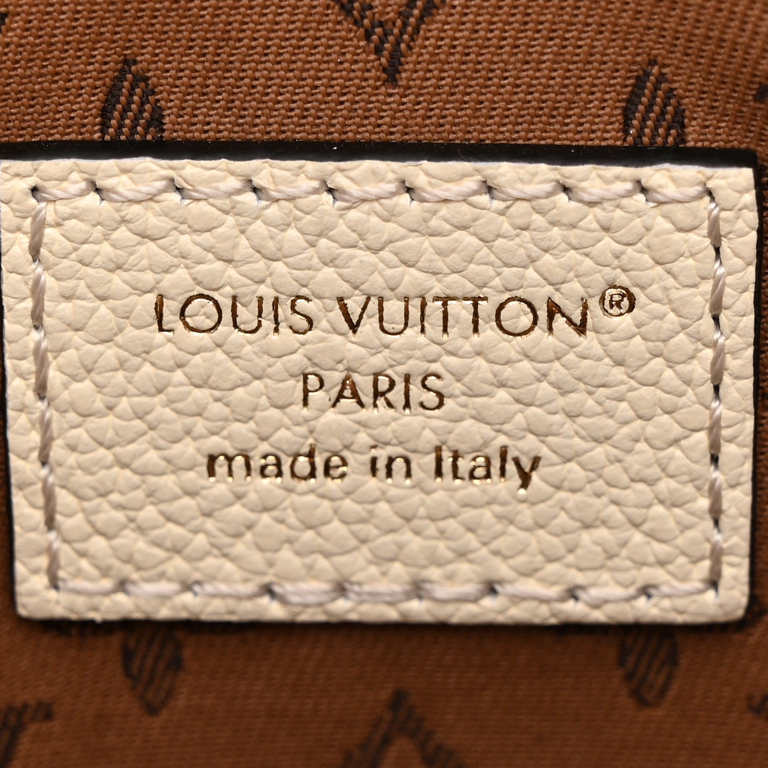Louis Vuitton Calfskin Multipass Vanille 6 of 9